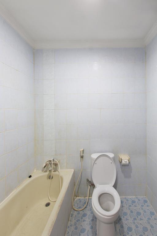 ホテル Surya Tropical Kuta クタ 部屋 写真